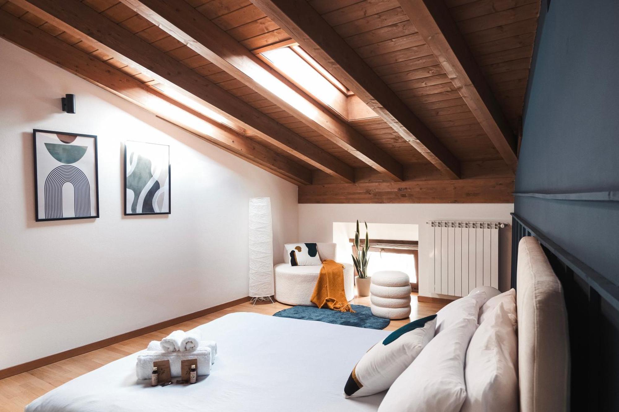 Penthouse Con Vista 6 Minuti Dal Bernina Express Apartment ตีราโน ภายนอก รูปภาพ